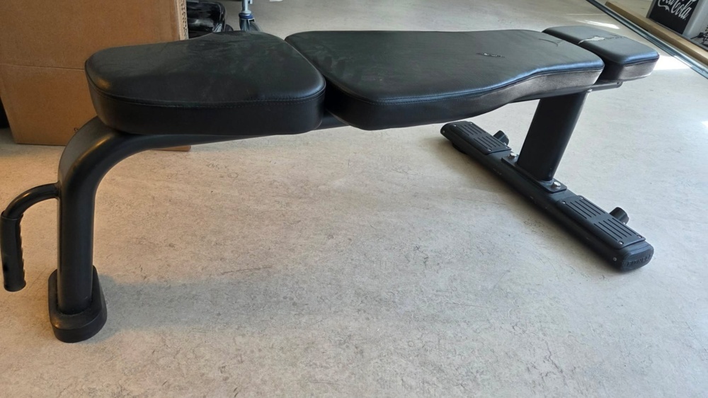 1563456-2 Träningsbänk - Allstrength