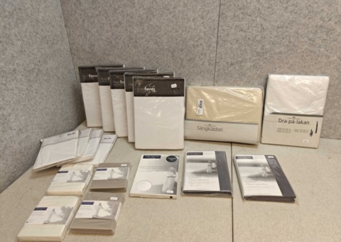 Lot of bed accessories