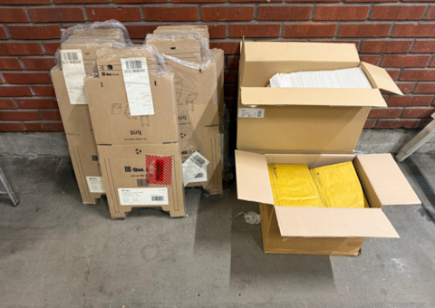 Padded envelopes & Archive boxes