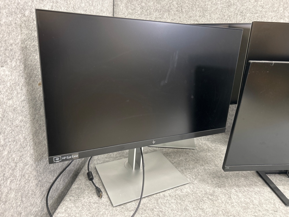 1546215-2 Computer monitors 27" 4 pcs