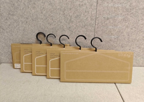 20pcs STRING hangers in Black