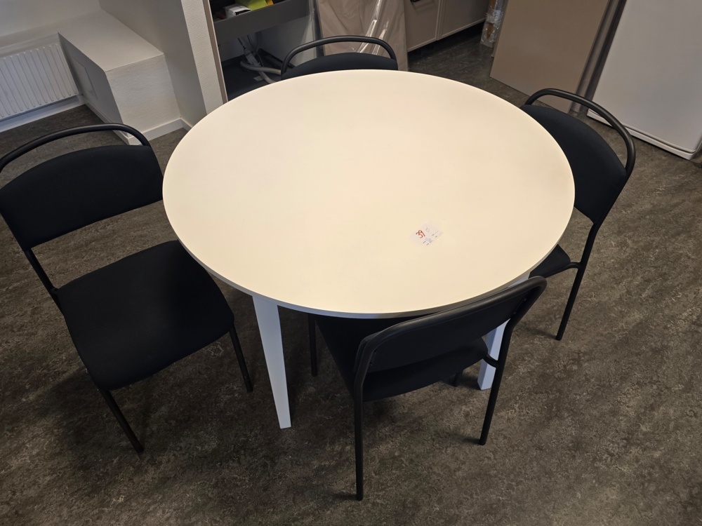 762570-1 Enklare köksmöbel