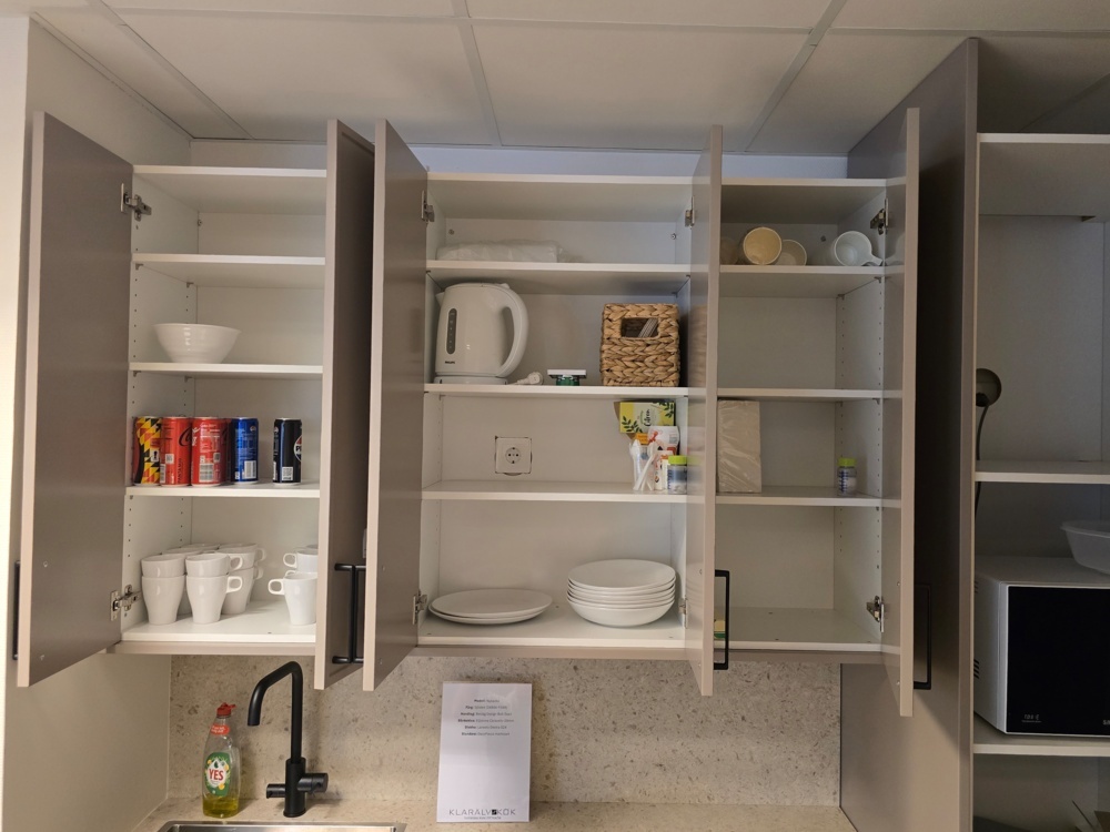 762571-2 Mindre kök enligt bilder