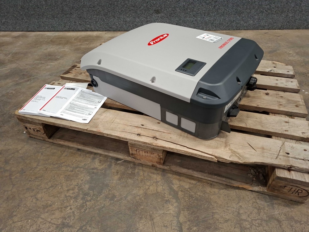 1585868-2 Begagnad växelriktare Fronius Symo 12,5-3-M