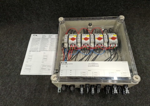 Fire protection switch for photovoltaic systems Eaton SOL30X4-SAFETY-MC4-U