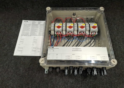 Fire protection switch for photovoltaic systems Eaton SOL30X4-SAFETY-MC4-U