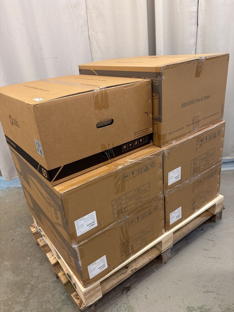 1511436-2 Energy storage system - Solis & Dyness (new in box)