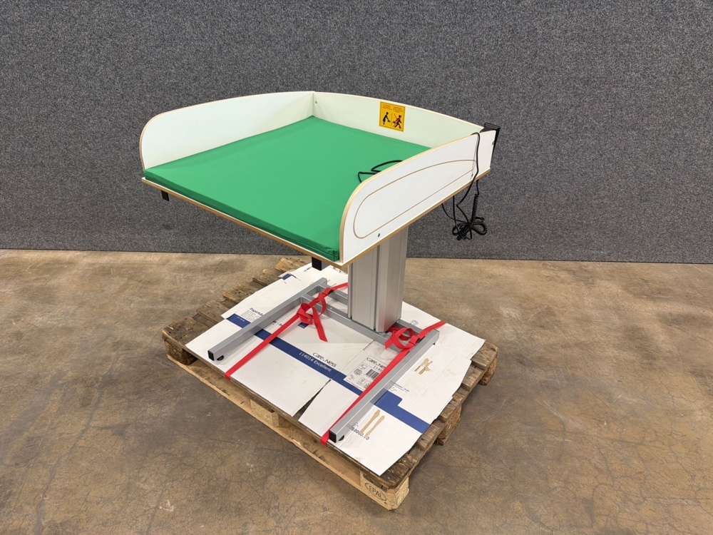 1585936-2 Changing table NEIL Height-adjustable, 800 mm