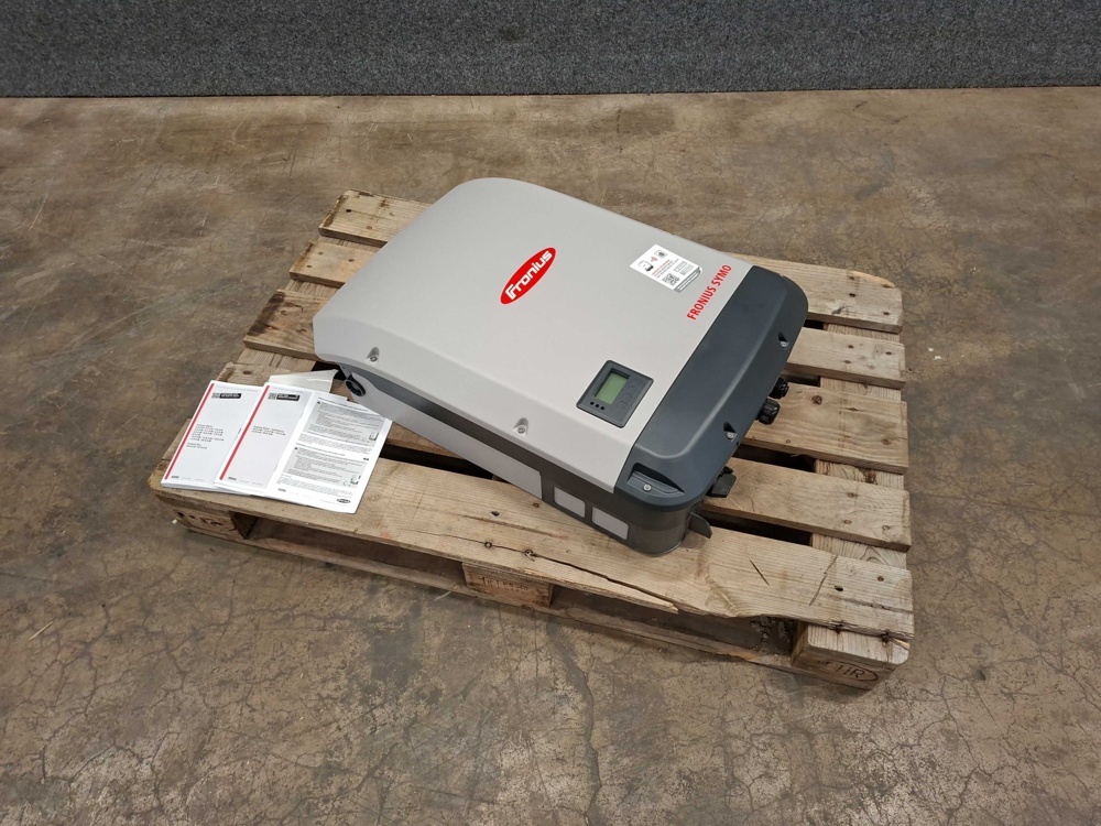 1585870-1 Begagnad växelriktare Fronius Symo 12,5-3-M