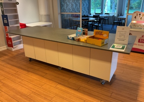 buffet table on wheels