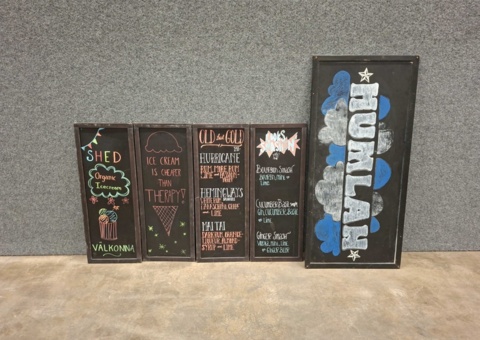 5 slate boards