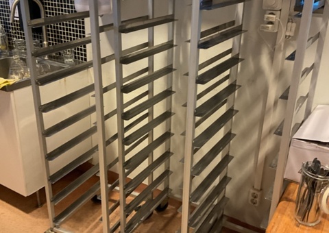3 tray trolleys