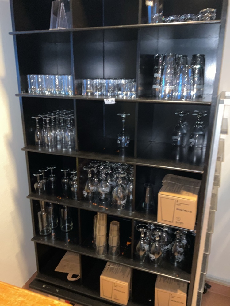 1473712-1 Miscellaneous glass