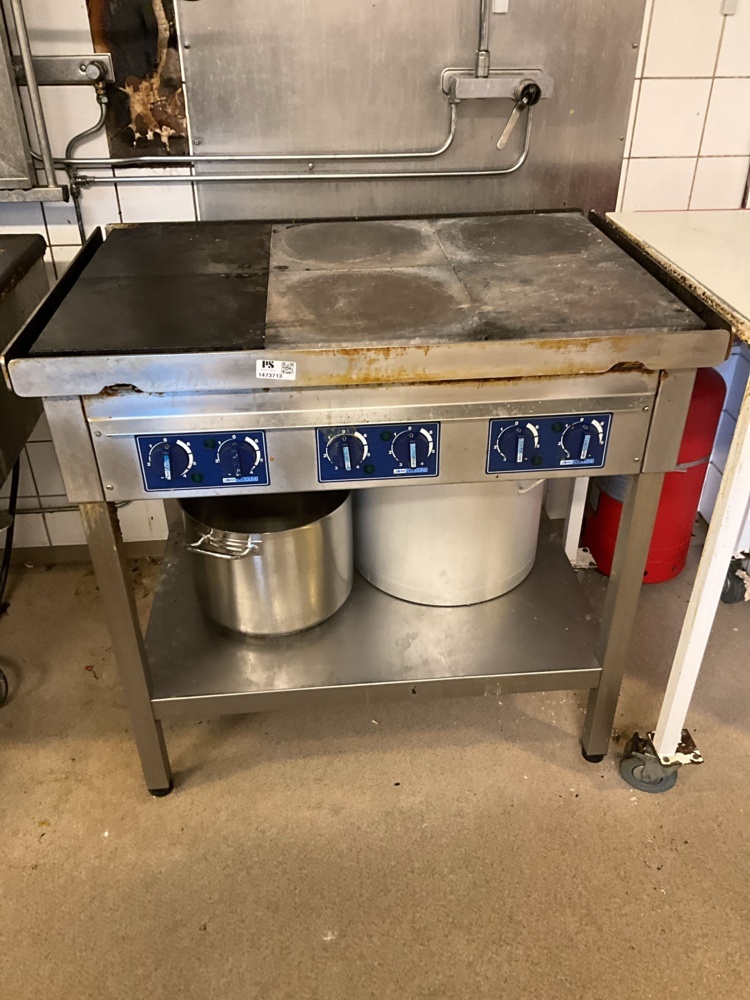 1473713-2 Restaurant stove - Jöni 6 burners