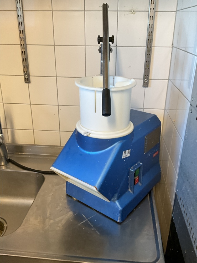 1473724-1 Poured RG7 with 7 cutting discs Rep object