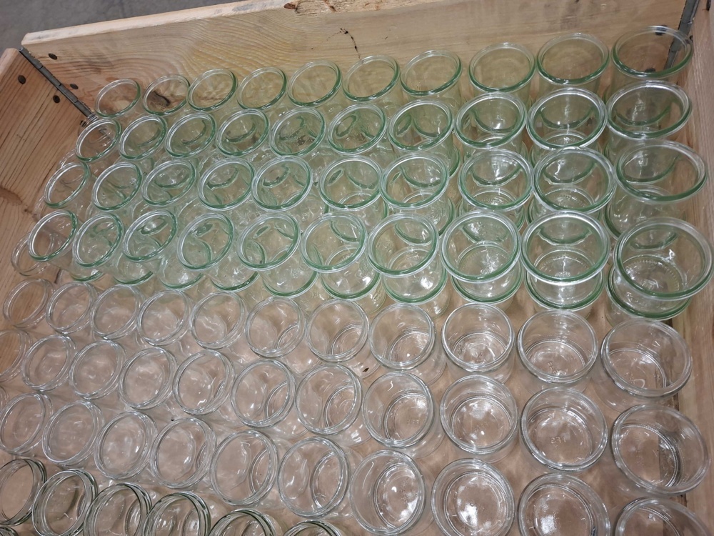1585729-2 Assortment of glass jars