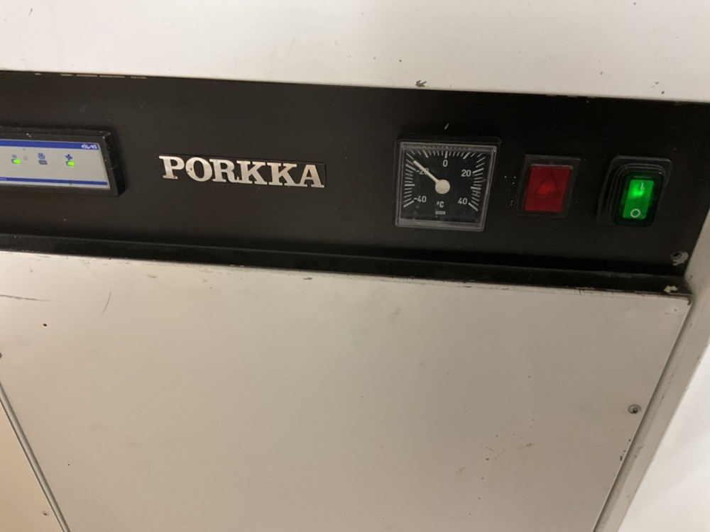 1473737-2 Freezer room - Porkka with its own compressor