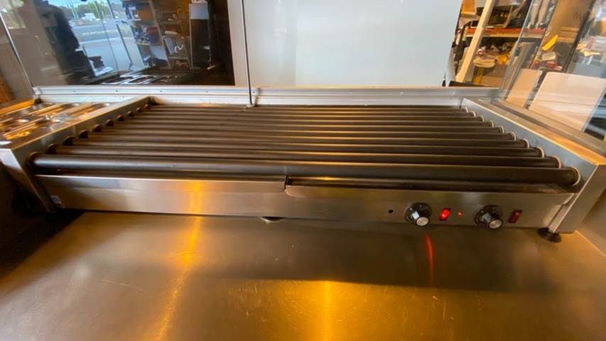 1587414-3 FKI fastfoodstation med rullgrill och kyld förvaring