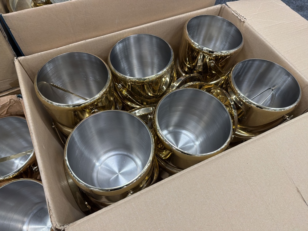 1585735-2 Assortment of ice buckets
