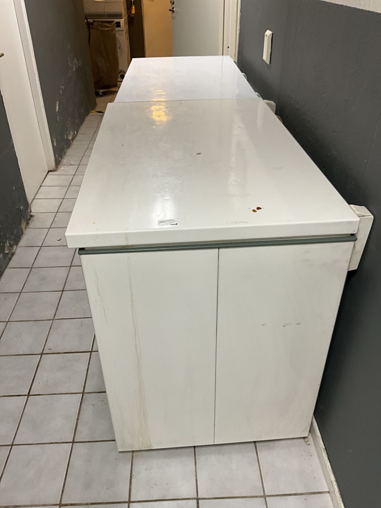 1473738-2 2 freezer boxes