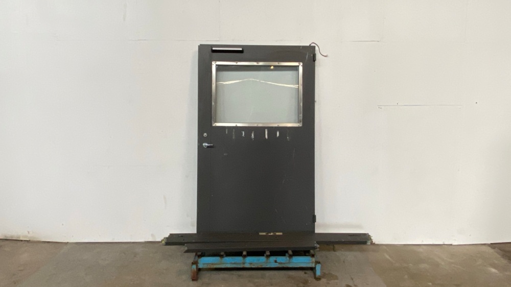 1587415-1 Steel door 12x21 H with window