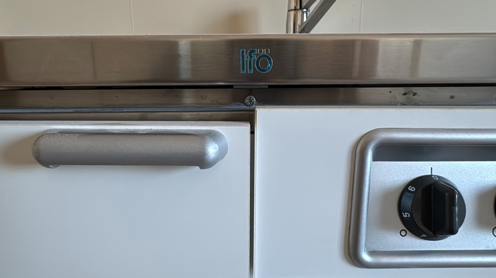 1587420-2 Trinett kitchen, 120 cm