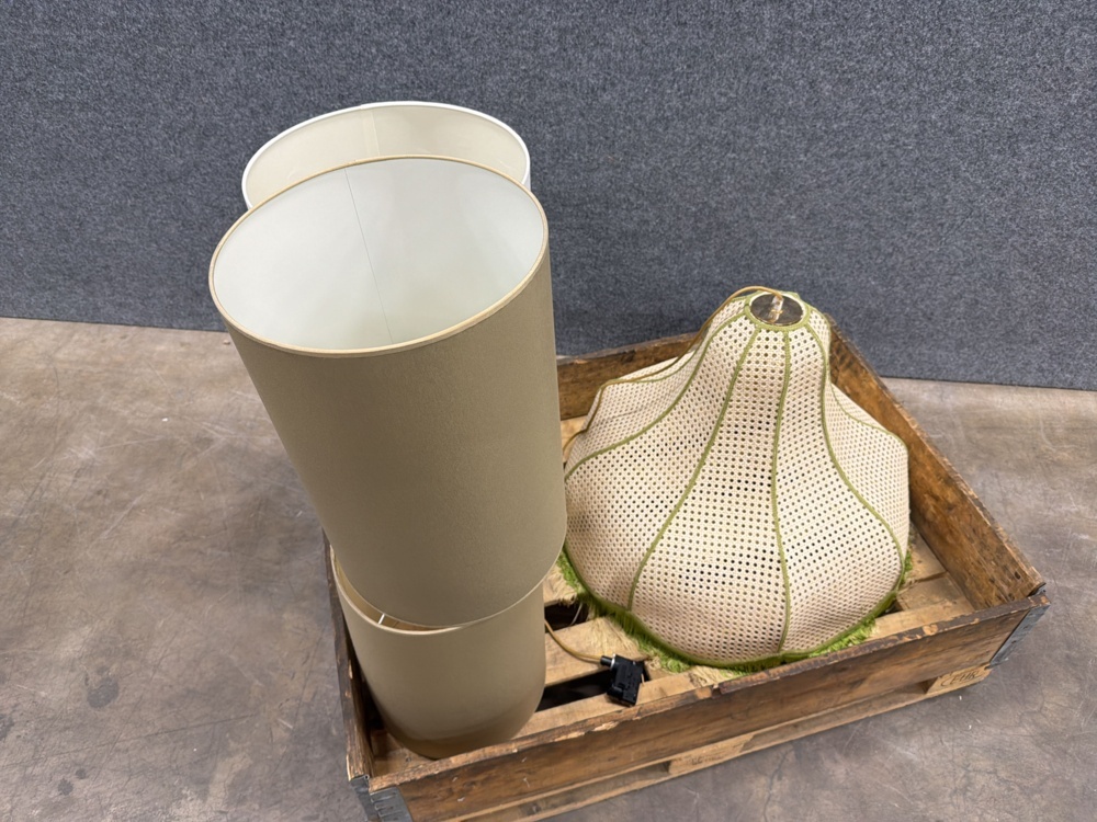 1585738-2 5 lampshades