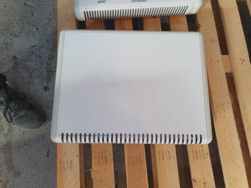 1587423-1 Electric radiator, 2 pcs, 600 watts