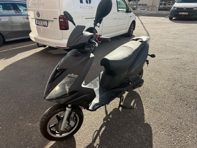 1587539-1 Moped Vento - unregistered (Repair item)