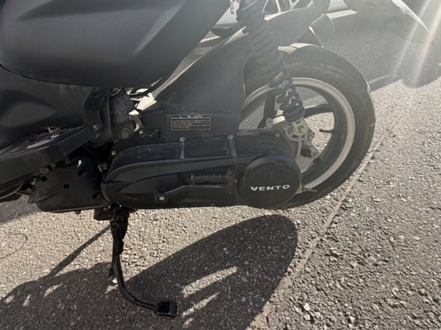 1587539-12 Moped Vento - unregistered (Repair item)