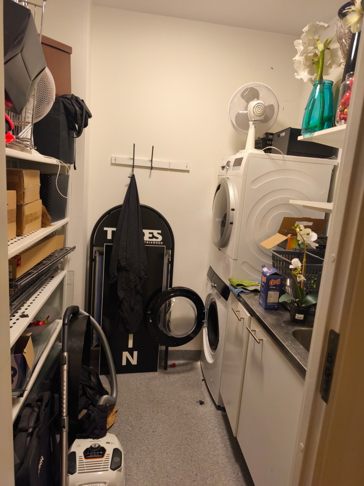 1587543-1 Washing machine & dryer