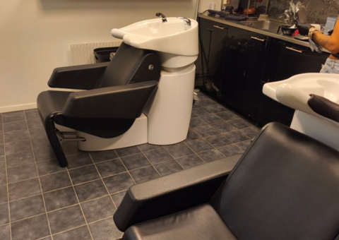 2x Shampoo chairs Olymp