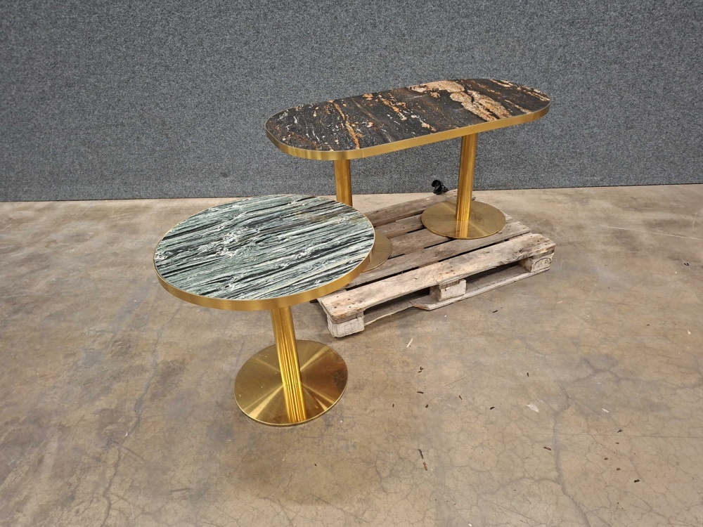 1587468-1 2 tables