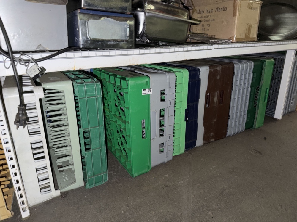 1566116-1 Dish racks, 12 pcs - various models