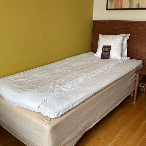 1587600-2 Hotel room, single room, 1 pc, dismantled/packed in stock