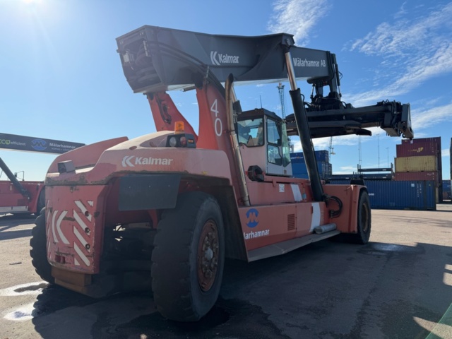 1587623-4 Kalmar DRF450-75C5XS Reachstacker 45 ton 2007