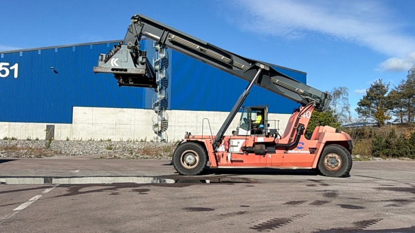 1587623-36 Kalmar DRF450-75C5XS Reachstacker 45 ton 2007