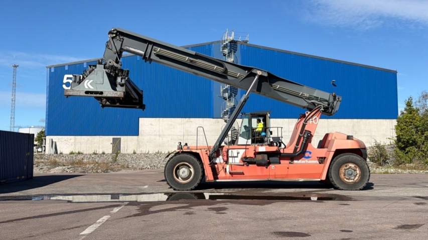 1587623-38 Kalmar DRF450-75C5XS Reachstacker 45 ton 2007
