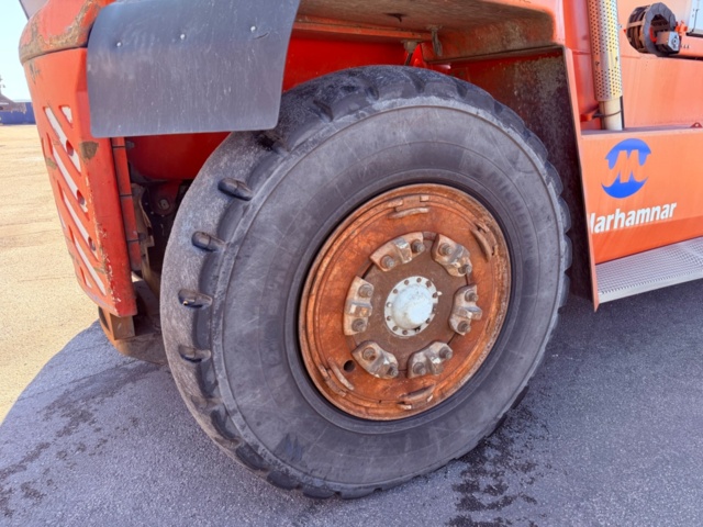 1587623-41 Kalmar DRF450-75C5XS Reachstacker 45 ton 2007