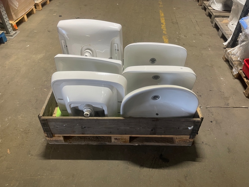 1587601-2 Sink/Washstand - 6 pcs - W:560 mm (5 pcs with specified dimensions)