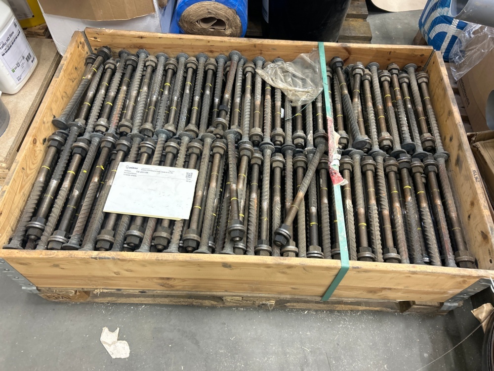 1546239-1 Bolts approx. 300 pcs - Peikko HPM20L