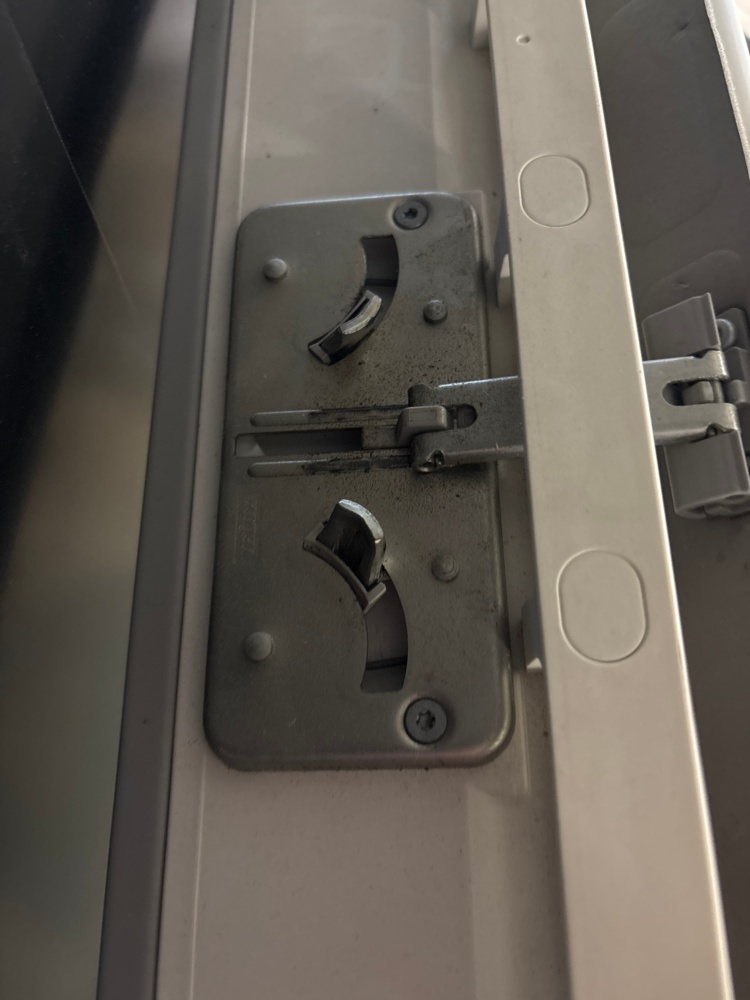1546235-2 Skylight with frame