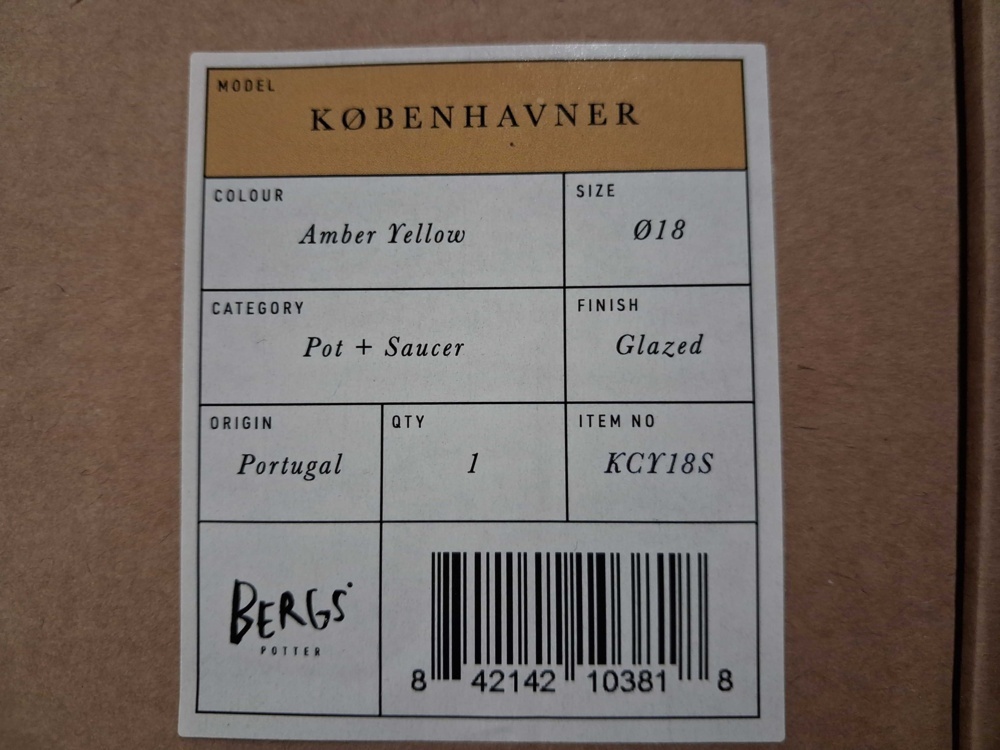 1584934-2 Pots with saucers, 4 pcs - Bergs Potter Københavner Amber Yellow, glazed, Ø18 cm
