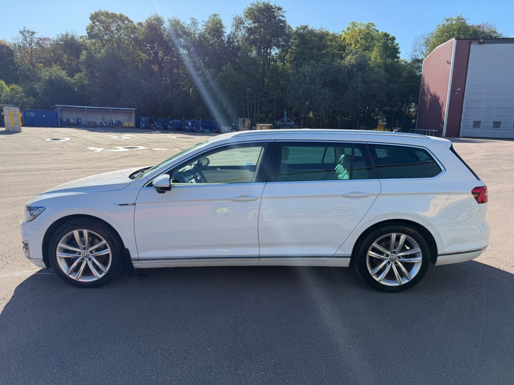 1587624-2 Volkswagen Passat Variant GTE 1.4 TSI ACT DSG Sekventiell, 218hk, 2018