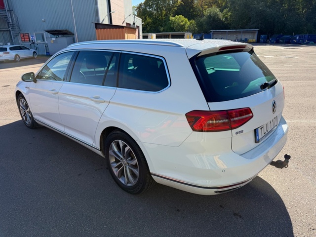 1587625-3 Volkswagen Passat Variant GTE 1.4 TSI ACT DSG Sekventiell, 218hk, 2018