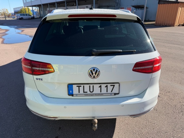 1587625-4 Volkswagen Passat Variant GTE 1.4 TSI ACT DSG Sekventiell, 218hk, 2018