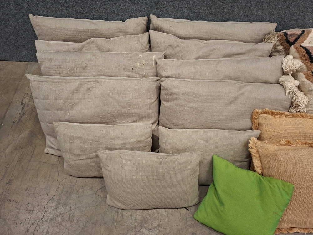 1587501-2 Assortment of pillows