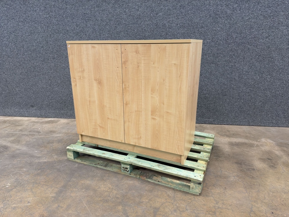 1585935-1 Storage cabinet, 2 doors, 915x1000x470mm, oak