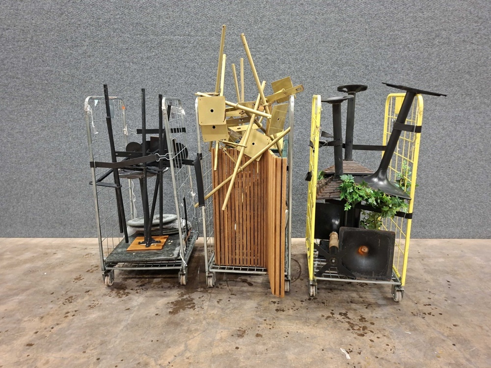 1587518-1 Assortment of tables and drill stands