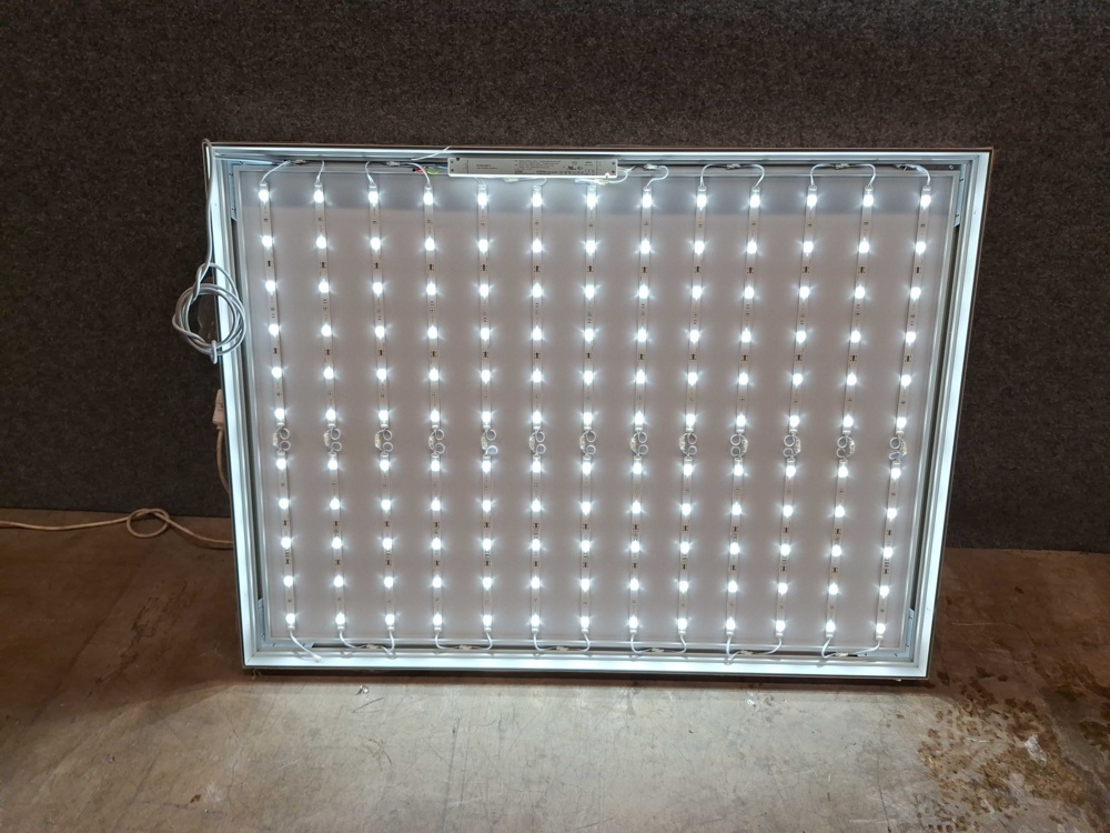 1587519-1 Illuminated sign 100x135 cm